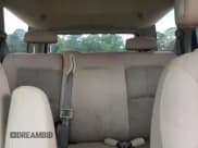 ✅ 2006 Saturn VUE • VIN: 5GZCZ23D86S866179 • Lot: 66828625. Wystawiony na Copart z przebiegiem 247 076 mil. Bezpłatny archiwum sprzedaży aukcyjnych z USA i szczegółowy raport historii pojazdu na DreamBid. Zdjęcie 10.