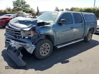 ✅ 2012 GMC Sierra 1500 SL • VIN: 3GTP1UEA0CG137461 • Лот: 71564555. Опубликован ранее на Copart с пробегом 164 198 миль. Бесплатный доступ к архиву аукционных продаж из США и подробный отчёт об истории автомобиля на DreamBid. Изображение 1.