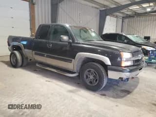 ✅ 2003 Chevrolet Silverado 1500 LS • VIN: 2GCEK19T431181051 • Лот: 78799604. Опубликован ранее на Copart с пробегом 276 337 миль. Бесплатный доступ к архиву аукционных продаж из США и подробный отчёт об истории автомобиля на DreamBid. Изображение 4.
