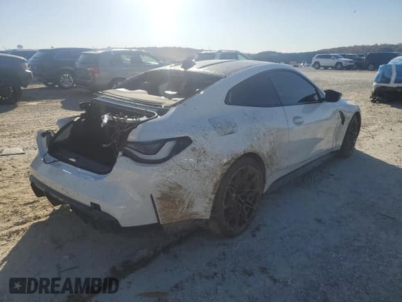 ✅ 2022 BMW M4 Competition • VIN: WBS33AZ02NCK05718 • Lot: 92529285. Listed on Copart with 14,292 mi. Free auction sales archive from the USA and detailed vehicle history report at DreamBid. Image 3.