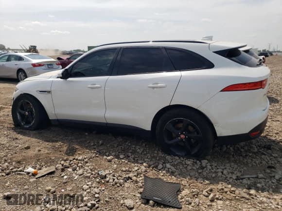 ✅ 2018 Jaguar F-Pace 35t Premium • VIN: SADCJ2EV9JA242795 • Lot: 67068075. Listed on Copart with 50,239 mi. Free auction sales archive from the USA and detailed vehicle history report at DreamBid. Image 2.