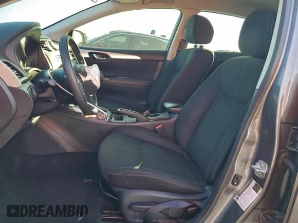 ✅ 2017 Nissan Sentra S • VIN: 3N1AB7AP1HY231500 • Lot: 85439255. Listed on Copart with 98,777 mi. Free auction sales archive from the USA and detailed vehicle history report at DreamBid. Image 7.