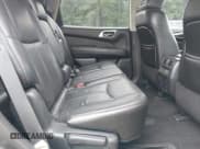 ✅ 2014 Nissan Pathfinder Platinum • VIN: 5N1AR2MM1EC617461 • Lot: 42738410. Wystawiony na IAAI z przebiegiem 173 236 mil. Bezpłatny archiwum sprzedaży aukcyjnych z USA i szczegółowy raport historii pojazdu na DreamBid. Zdjęcie 8.