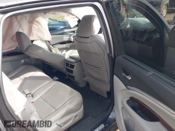 ✅ 2015 Acura MDX Advance • VIN: 5FRYD4H82FB015049 • Лот: 41930381. Опубликован ранее на IAAI с пробегом 171 325 миль. Бесплатный доступ к архиву аукционных продаж из США и подробный отчёт об истории автомобиля на DreamBid. Изображение 8.