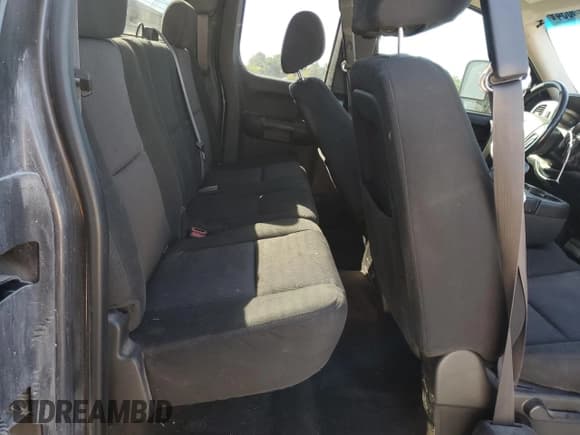 ✅ 2011 GMC Sierra 2500HD SLE • VIN: 1GT220C80BZ169793 • Lot: 73685034. Wystawiony na Copart z przebiegiem 209 887 mil. Bezpłatny archiwum sprzedaży aukcyjnych z USA i szczegółowy raport historii pojazdu na DreamBid. Zdjęcie 10.