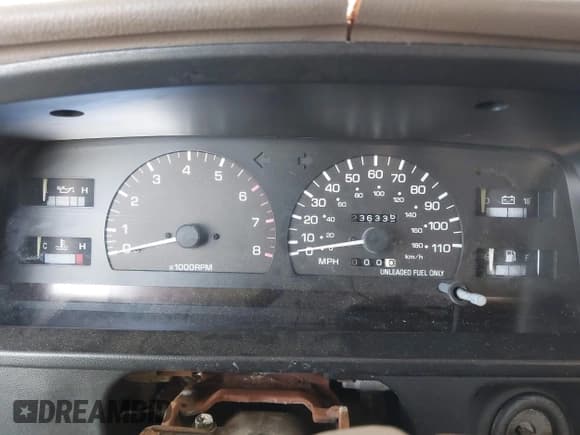 ✅ 1995 Toyota 4Runner • VIN: JT3VN29V3S0045538 • Lot: 43397240. Wystawiony na IAAI z przebiegiem 236 335 mil. Bezpłatny archiwum sprzedaży aukcyjnych z USA i szczegółowy raport historii pojazdu na DreamBid. Zdjęcie 7.