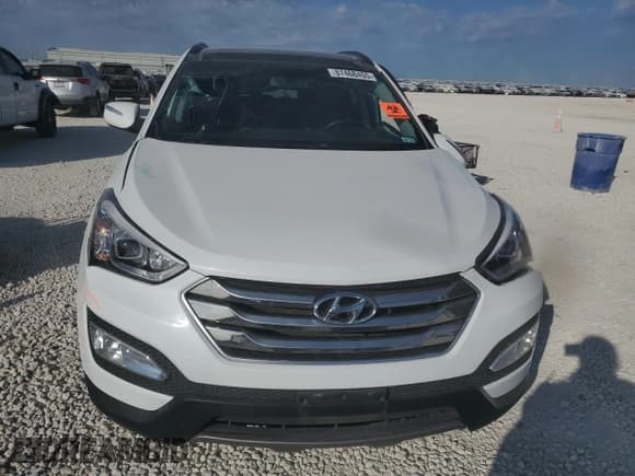 ✅ 2016 Hyundai Santa Fe • VIN: 5XYZU3LB3GG378683 • Лот: 87468455. Опубликован ранее на Copart с пробегом Не указан. Бесплатный доступ к архиву аукционных продаж из США и подробный отчёт об истории автомобиля на DreamBid. Изображение 5.