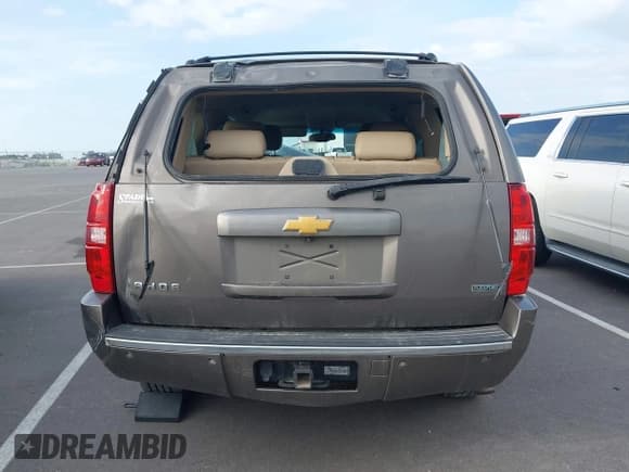 ✅ 2012 Chevrolet Tahoe LTZ • VIN: 1GNSKCE05CR148701 • Lot: 42544353. Listed on IAAI with Not provided. Free auction sales archive from the USA and detailed vehicle history report at DreamBid. Image 17.