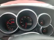 ✅ 2006 Pontiac Vibe • VIN: 5Y2SM65816Z405416 • Lot: 46416015. Wystawiony na Copart z przebiegiem 171 377 mil. Bezpłatny archiwum sprzedaży aukcyjnych z USA i szczegółowy raport historii pojazdu na DreamBid. Zdjęcie 9.