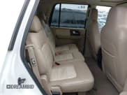 ✅ 2003 Ford Expedition Eddie Bauer • VIN: 1FMFU18L33LC34859 • Лот: 41681166. Опубликован ранее на IAAI с пробегом 200 210 миль. Бесплатный доступ к архиву аукционных продаж из США и подробный отчёт об истории автомобиля на DreamBid. Изображение 8.