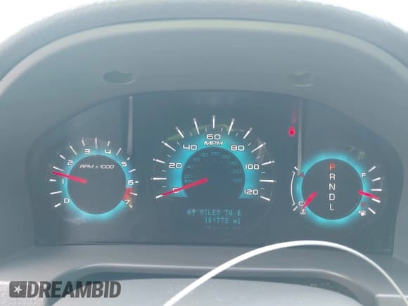 ✅ 2010 Ford Fusion SE • VIN: 3FAHP0HA3AR163647 • Лот: 42348597. Опубликован ранее на IAAI с пробегом 181 778 миль. Бесплатный доступ к архиву аукционных продаж из США и подробный отчёт об истории автомобиля на DreamBid. Изображение 7.