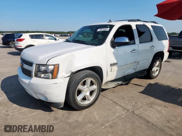 ✅ 2012 Chevrolet Tahoe LT • VIN: 1GNSCBE00CR225319 • Lot: 72079355. Wystawiony na Copart z przebiegiem 198 592 mil. Bezpłatny archiwum sprzedaży aukcyjnych z USA i szczegółowy raport historii pojazdu na DreamBid. Zdjęcie 1.
