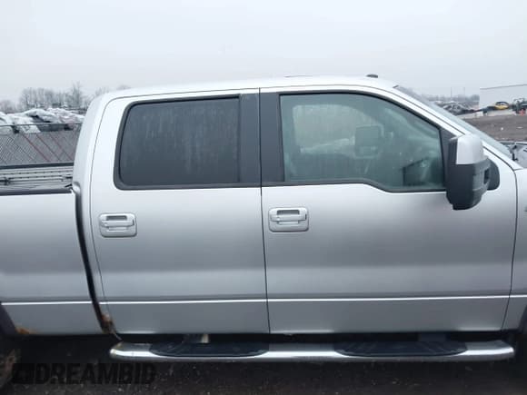 ✅ 2010 Ford F-150 XL • VIN: 1FTFW1EV9AFA73899 • Lot: 41175562. Listed on IAAI with 190,448 mi. Free auction sales archive from the USA and detailed vehicle history report at DreamBid. Image 13.