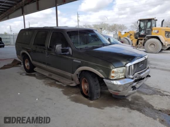 ✅ 2003 Ford Excursion • VIN: 1FMNU44FX3EA92379 • Лот: 53122515. Опубликован ранее на Copart с пробегом 197 749 миль. Бесплатный доступ к архиву аукционных продаж из США и подробный отчёт об истории автомобиля на DreamBid. Изображение 4.
