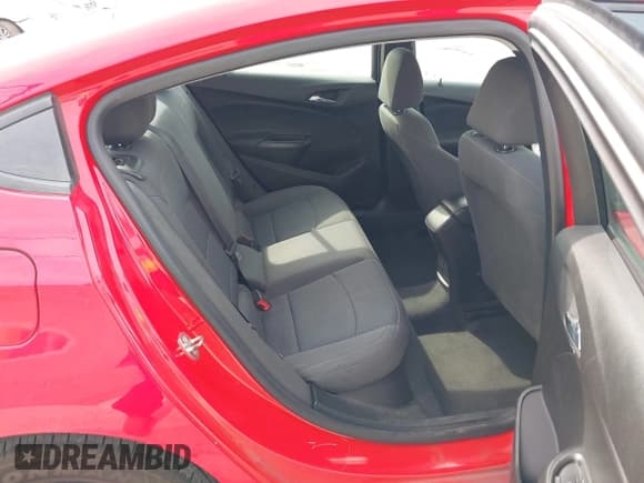 ✅ 2019 Chevrolet Cruze • VIN: 1G1BJ5SM4K7103783 • Лот: 43066273. Опубликован ранее на IAAI с пробегом 100 973 миль. Бесплатный доступ к архиву аукционных продаж из США и подробный отчёт об истории автомобиля на DreamBid. Изображение 8.