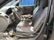 ✅ 2017 Chevrolet Traverse LS • VIN: 1GNKVFED3HJ156880 • Лот: 51441425. Опубликован ранее на Copart с пробегом 99 901 миль. Бесплатный доступ к архиву аукционных продаж из США и подробный отчёт об истории автомобиля на DreamBid. Изображение 7.