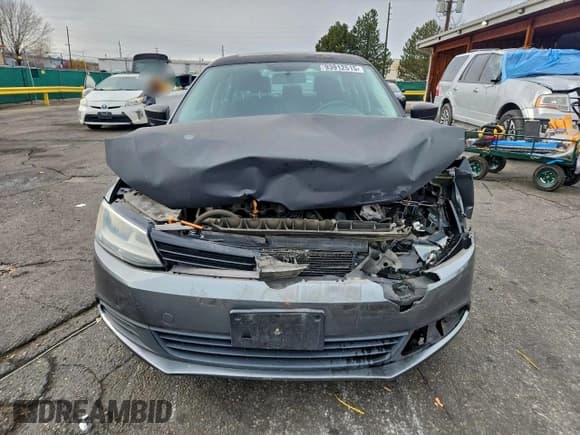 ✅ 2013 Volkswagen Jetta • VIN: 3VW2K7AJ5DM401885 • Lot: 93912515. Listed on Copart with 100,519 mi. Free auction sales archive from the USA and detailed vehicle history report at DreamBid. Image 5.