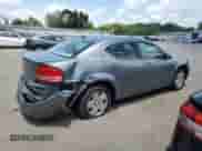2009 Dodge Avenger SE z VIN 1B3LC46BX9N510085, wystawiony jako Copart lot #62255465 z przebiegiem 139 707 mil mil oraz Szkoda całkowita • Salvage title. Historia ofert i sprzedaży dostępna na DreamBid. Obrazek 3.