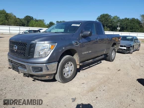 ✅ 2017 Nissan Titan • VIN: 1N6BA1C31HN559540 • Lot: 82409675. Listed on Copart with 146,353 mi. Free auction sales archive from the USA and detailed vehicle history report at DreamBid. Image 1.