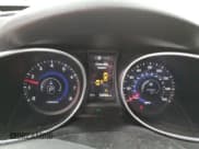 ✅ 2015 Hyundai Santa Fe • VIN: 5XYZWDLA6FG257314 • Лот: 39433434. Опубликован ранее на Copart с пробегом 76 956 миль. Бесплатный доступ к архиву аукционных продаж из США и подробный отчёт об истории автомобиля на DreamBid. Изображение 9.