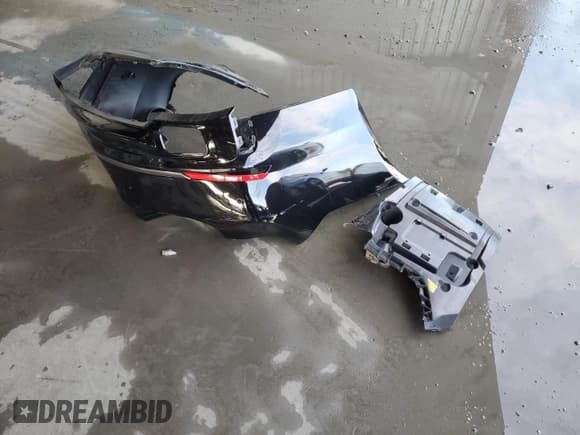 ✅ 2013 BMW 7 Series 750i • VIN: WBAYA8C53DD227538 • Lot: 81894315. Listed on Copart with 117,991 mi. Free auction sales archive from the USA and detailed vehicle history report at DreamBid. Image 12.