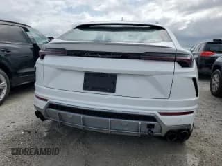 ✅ 2020 Lamborghini Urus • VIN: ZPBUA1ZL3LLA10132 • Lot: 75569384. Wystawiony na Copart z przebiegiem Nie podano. Bezpłatny archiwum sprzedaży aukcyjnych z USA i szczegółowy raport historii pojazdu na DreamBid. Zdjęcie 6.