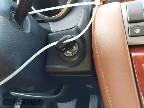 ✅ 2002 Lexus SC 430 • VIN: JTHFN48Y620013365 • Lot: 40978149. Listed on IAAI with 151,147 mi. Free auction sales archive from the USA and detailed vehicle history report at DreamBid. Image 11.