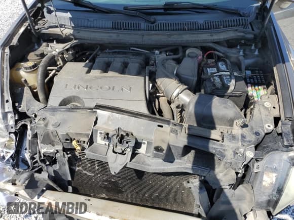 ✅ 2012 Lincoln MKT • VIN: 2LMHJ5FR5CBL51928 • Lot: 70165954. Wystawiony na Copart z przebiegiem 216 196 mil. Bezpłatny archiwum sprzedaży aukcyjnych z USA i szczegółowy raport historii pojazdu na DreamBid. Zdjęcie 13.