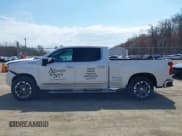 ✅ 2025 Chevrolet Silverado 1500 • VIN: 3GCUKJEL2SG115606 • Лот: 41917657. Опубликован ранее на IAAI с пробегом 10 413 миль. Бесплатный доступ к архиву аукционных продаж из США и подробный отчёт об истории автомобиля на DreamBid. Изображение 14.