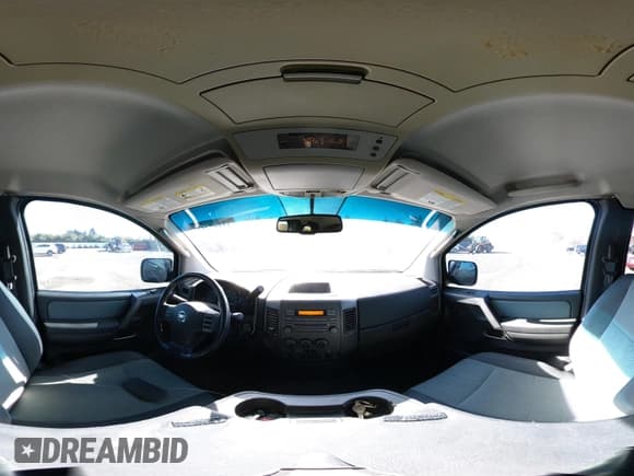 ✅ 2006 Nissan Titan SE • VIN: 1N6BA06AX6N528613 • Lot: 43597284. Listed on IAAI with 253,704 mi. Free auction sales archive from the USA and detailed vehicle history report at DreamBid. Image 18.