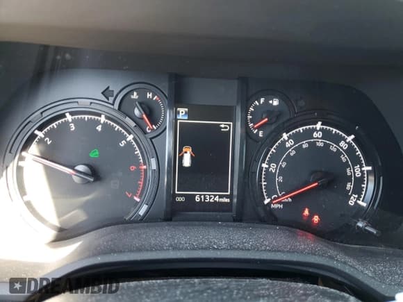 ✅ 2020 Toyota 4Runner SR5 Premium • VIN: JTEBU5JR3L5819613 • Лот: 84269065. Опубликован ранее на Copart с пробегом 61 324 миль. Бесплатный доступ к архиву аукционных продаж из США и подробный отчёт об истории автомобиля на DreamBid. Изображение 9.