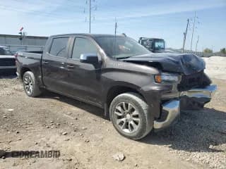 ✅ 2020 Chevrolet Silverado 1500 LT • VIN: 1GCUYDED3LZ150004 • Lot: 70930504. Wystawiony na Copart z przebiegiem 122 083 mil. Bezpłatny archiwum sprzedaży aukcyjnych z USA i szczegółowy raport historii pojazdu na DreamBid. Zdjęcie 4.