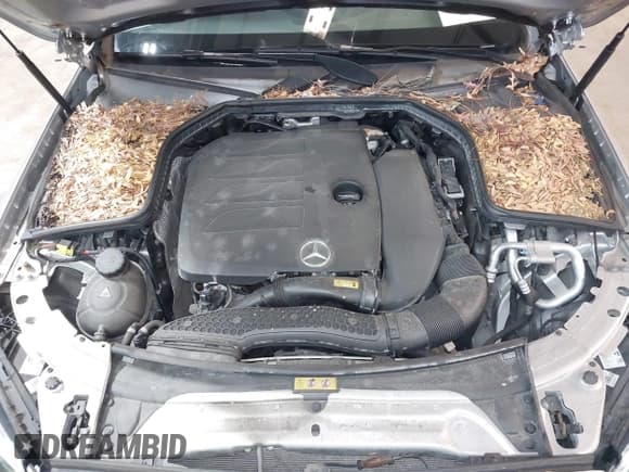 ✅ 2020 Mercedes-Benz C 300 • VIN: WDDWF8EB4LR549336 • Lot: 41567409. Wystawiony na IAAI z przebiegiem 19 642 mil. Bezpłatny archiwum sprzedaży aukcyjnych z USA i szczegółowy raport historii pojazdu na DreamBid. Zdjęcie 10.