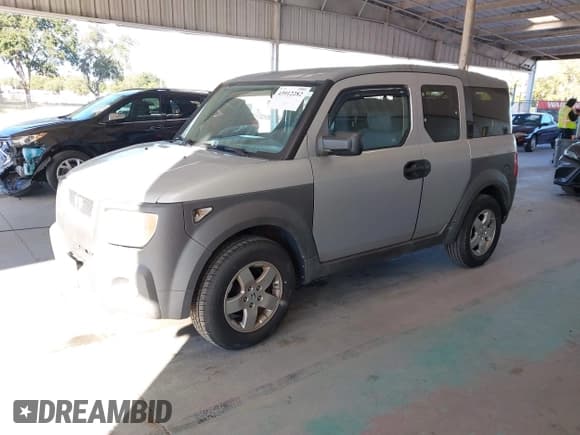 ✅ 2003 Honda Element EX • VIN: 5J6YH28563L045559 • Lot: 43912282. Listed on IAAI with 210,397 mi. Free auction sales archive from the USA and detailed vehicle history report at DreamBid. Image 2.