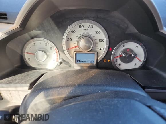 ✅ 2009 Honda Pilot Touring • VIN: 5FNYF38999B020221 • Lot: 82249115. Listed on Copart with 193,706 mi. Free auction sales archive from the USA and detailed vehicle history report at DreamBid. Image 9.