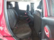 ✅ 2020 Jeep Renegade Altitude • VIN: ZACNJABB1LPL03582 • Lot: 43277996. Wystawiony na IAAI z przebiegiem Nie podano. Bezpłatny archiwum sprzedaży aukcyjnych z USA i szczegółowy raport historii pojazdu na DreamBid. Zdjęcie 8.