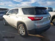 ✅ 2019 Chevrolet Traverse LS • VIN: 1GNERFKW5KJ151629 • Lot: 43704470. Wystawiony na IAAI z przebiegiem 199 609 mil. Bezpłatny archiwum sprzedaży aukcyjnych z USA i szczegółowy raport historii pojazdu na DreamBid. Zdjęcie 14.