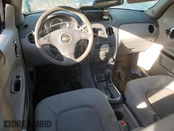 ✅ 2006 Chevrolet HHR LT • VIN: 3GNDA23D76S585872 • Lot: 88756935. Listed on Copart with 105,383 mi. Free auction sales archive from the USA and detailed vehicle history report at DreamBid. Image 8.