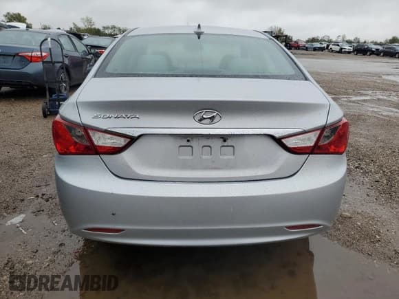 ✅ 2013 Hyundai Sonata GLS • VIN: 5NPEB4AC7DH554600 • Lot: 72786394. Listed on Copart with 92,411 mi. Free auction sales archive from the USA and detailed vehicle history report at DreamBid. Image 6.
