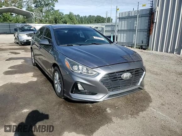 ✅ 2018 Hyundai Sonata SE • VIN: 5NPE24AF0JH620975 • Лот: 85823795. Опубликован ранее на Copart с пробегом 97 913 миль. Бесплатный доступ к архиву аукционных продаж из США и подробный отчёт об истории автомобиля на DreamBid. Изображение 13.