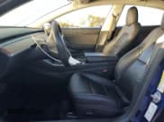 ✅ 2018 Tesla Model 3 Long Range Battery • VIN: 5YJ3E1EA1JF045490 • Lot: 82254365. Wystawiony na Copart z przebiegiem 51 428 mil. Bezpłatny archiwum sprzedaży aukcyjnych z USA i szczegółowy raport historii pojazdu na DreamBid. Zdjęcie 7.