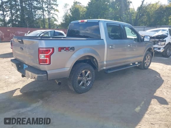 ✅ 2020 Ford F-150 XLT • VIN: 1FTEW1EP0LKF54230 • Lot: 43397504. Wystawiony na IAAI z przebiegiem 37 424 mil. Bezpłatny archiwum sprzedaży aukcyjnych z USA i szczegółowy raport historii pojazdu na DreamBid. Zdjęcie 4.