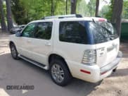 ✅ 2008 Mercury Mountaineer Premier • VIN: 4M2EU388X8UJ07142 • Лот: 42216585. Опубликован ранее на IAAI с пробегом 329 077 миль. Бесплатный доступ к архиву аукционных продаж из США и подробный отчёт об истории автомобиля на DreamBid. Изображение 3.