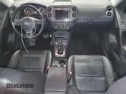 ✅ 2017 Volkswagen Tiguan Sport • VIN: WVGUV7AX6HK017548 • Lot: 67629165. Listed on Copart with 88,083 mi. Free auction sales archive from the USA and detailed vehicle history report at DreamBid. Image 8.