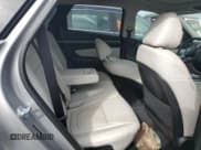 ✅ 2024 Hyundai Tucson Limited • VIN: 5NMJE3DE5RH341114 • Lot: 74507204. Wystawiony na Copart z przebiegiem Nie podano. Bezpłatny archiwum sprzedaży aukcyjnych z USA i szczegółowy raport historii pojazdu na DreamBid. Zdjęcie 11.