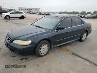 ✅ 2001 Honda Accord LX • VIN: 1HGCG554X1A076372 • Lot: 55339185. Listed on Copart with 212,093 mi. Free auction sales archive from the USA and detailed vehicle history report at DreamBid. Image 1.