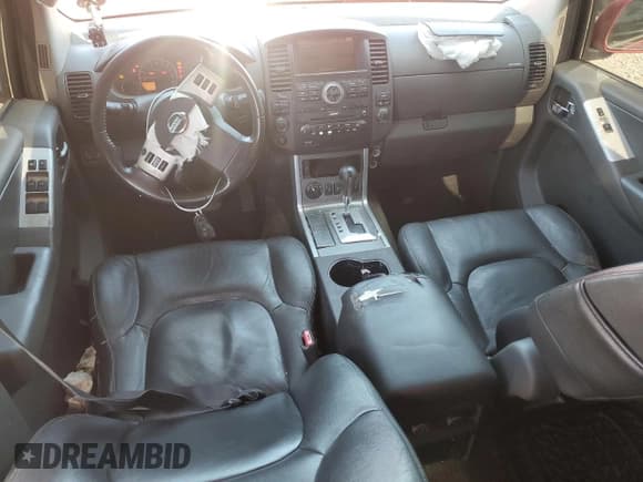 ✅ 2010 Nissan Pathfinder SE • VIN: 5N1AR1NB5AC611213 • Лот: 89873675. Опубликован ранее на Copart с пробегом 222 541 миль. Бесплатный доступ к архиву аукционных продаж из США и подробный отчёт об истории автомобиля на DreamBid. Изображение 8.