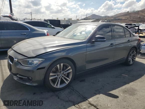 ✅ 2013 BMW 3 Series 335i • VIN: WBA3A9C51DF476490 • Lot: 85178855. Listed on Copart with 152,292 mi. Free auction sales archive from the USA and detailed vehicle history report at DreamBid. Image 1.