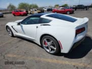 ✅ 2015 Chevrolet Corvette 1LT • VIN: 1G1YA2D73F5104585 • Lot: 59790745. Wystawiony na Copart z przebiegiem Nie podano. Bezpłatny archiwum sprzedaży aukcyjnych z USA i szczegółowy raport historii pojazdu na DreamBid. Zdjęcie 2.