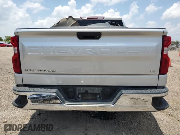 ✅ 2020 Chevrolet Silverado 1500 LT • VIN: 1GCUYDED6LZ257127 • Lot: 60880394. Wystawiony na Copart z przebiegiem 111 412 mil. Bezpłatny archiwum sprzedaży aukcyjnych z USA i szczegółowy raport historii pojazdu na DreamBid. Zdjęcie 6.